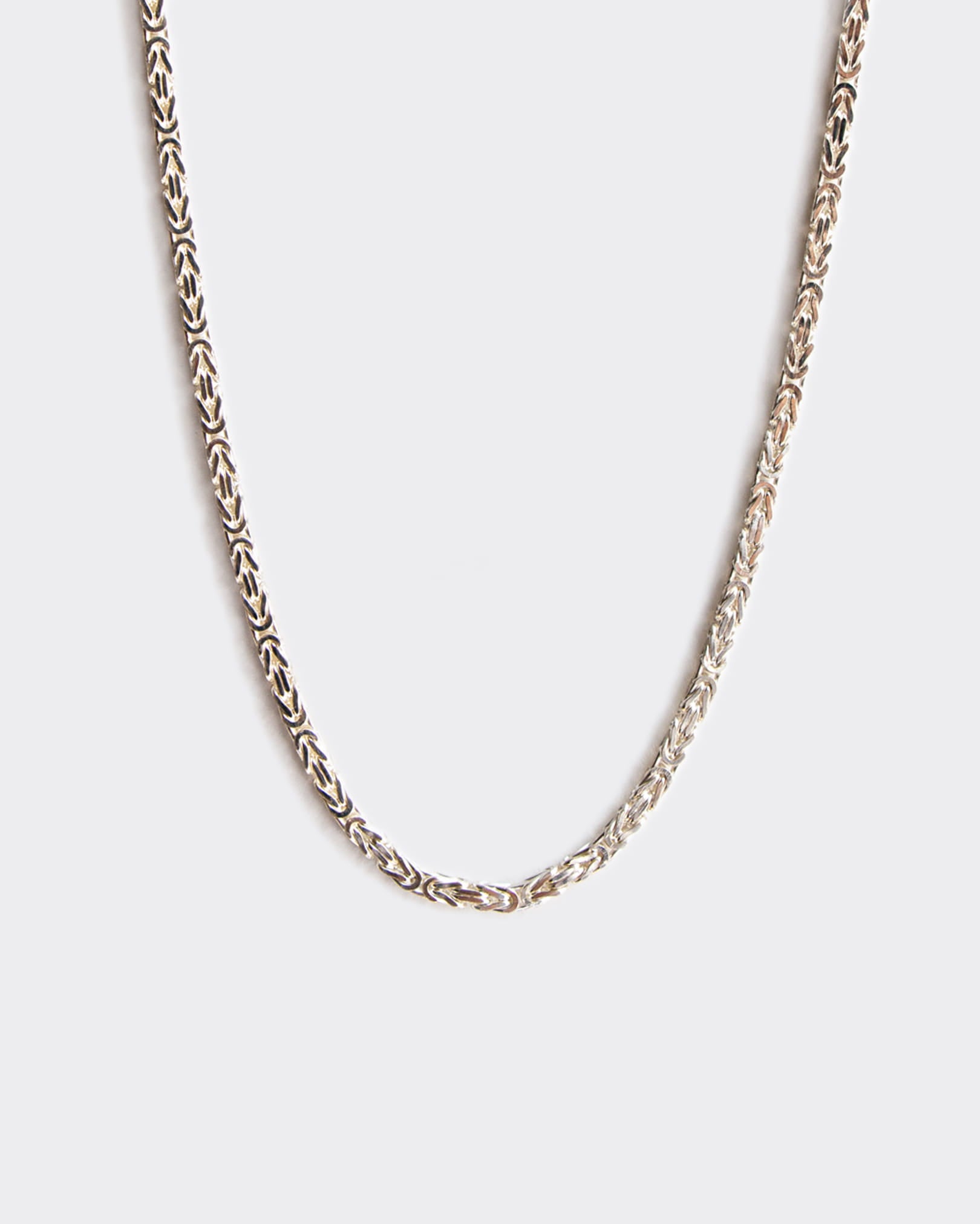 The Byzantine chain — a refined blend of New York City’s soulful roots and timeless Mediterranean craftsmanship - is made in Italy and designed to be unisex.