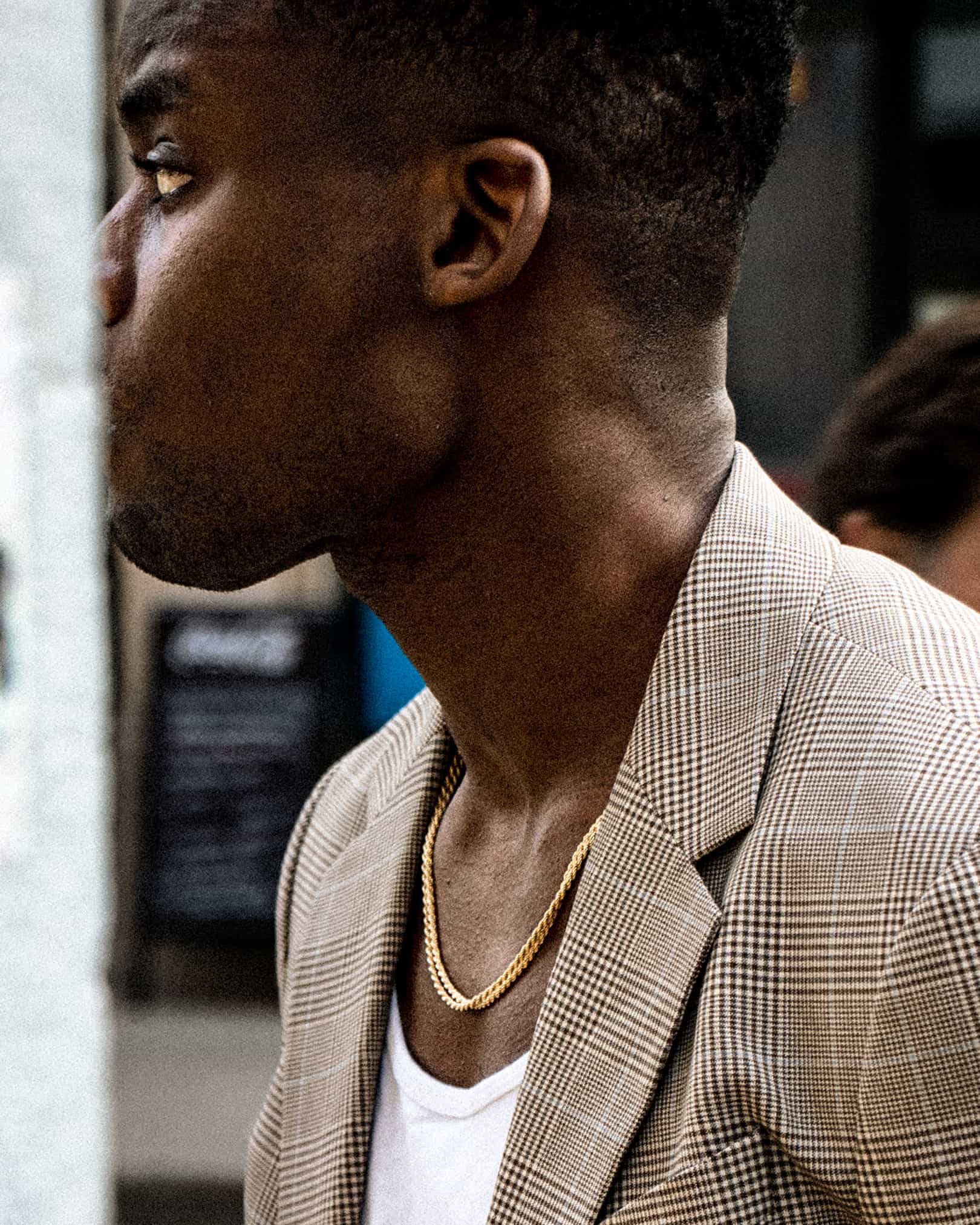 The Rope Chain is an elegant and unisex piece of jewelry, crafted in Italy and made of 925 Sterling Silver with a high-quality 18 karat gold plating. Every jewelry is designed by Atelier Domingo's in France and is made to be worn by both men and women.