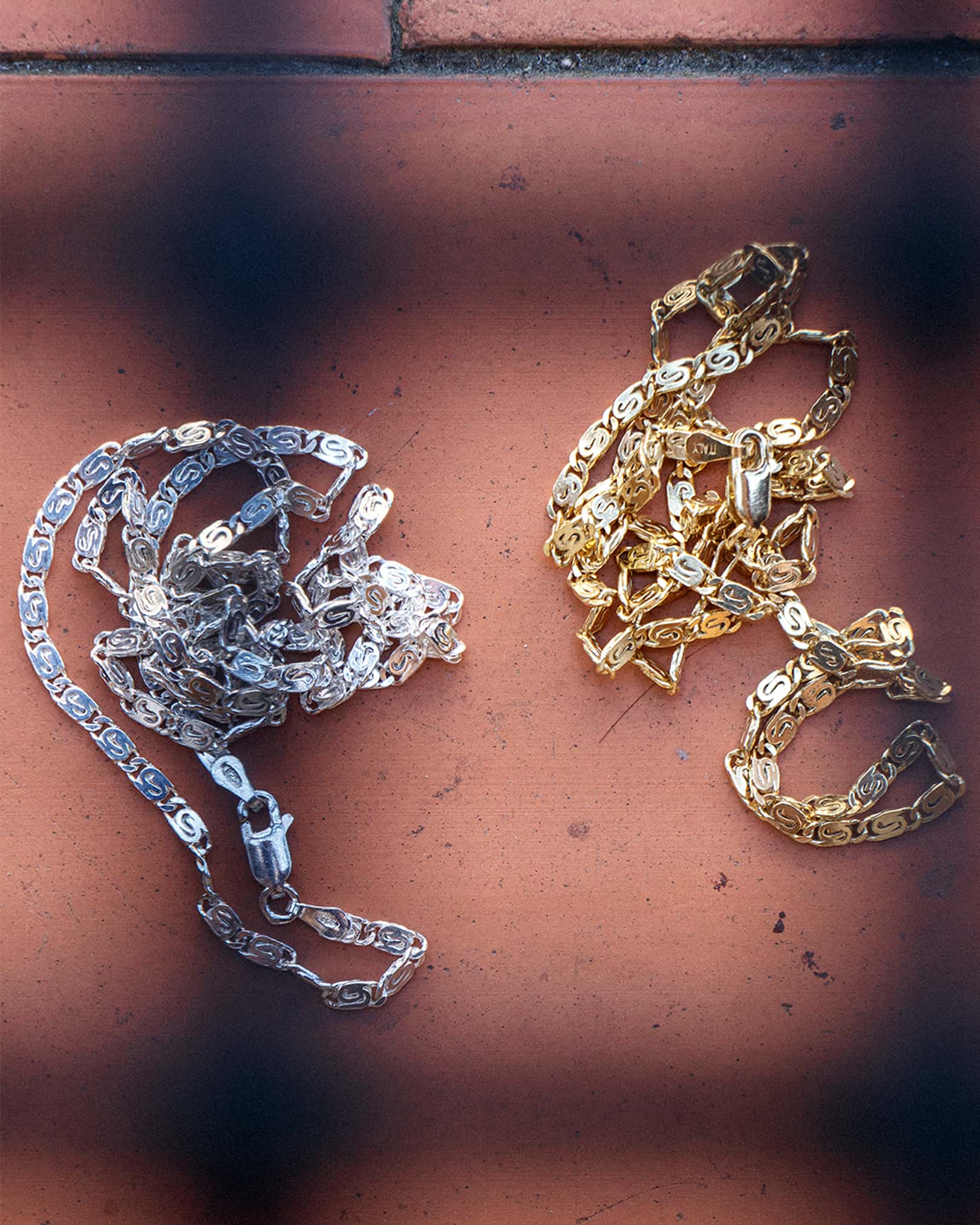 The Snail chain - a bold expression of heritage and rhythm, handcrafted in Italy from 925 sterling silver.