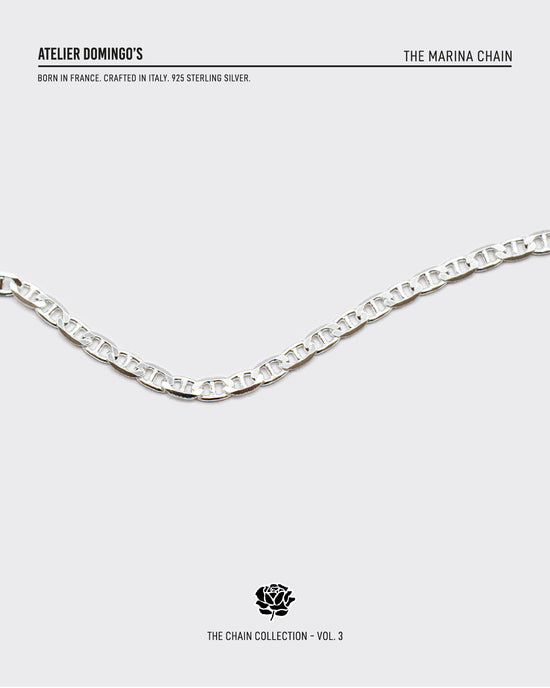 The Marina chain is made of 925 sterling silver, covered with 18K gold. The bracelet is handcrafted in Italy and made for both men and women.