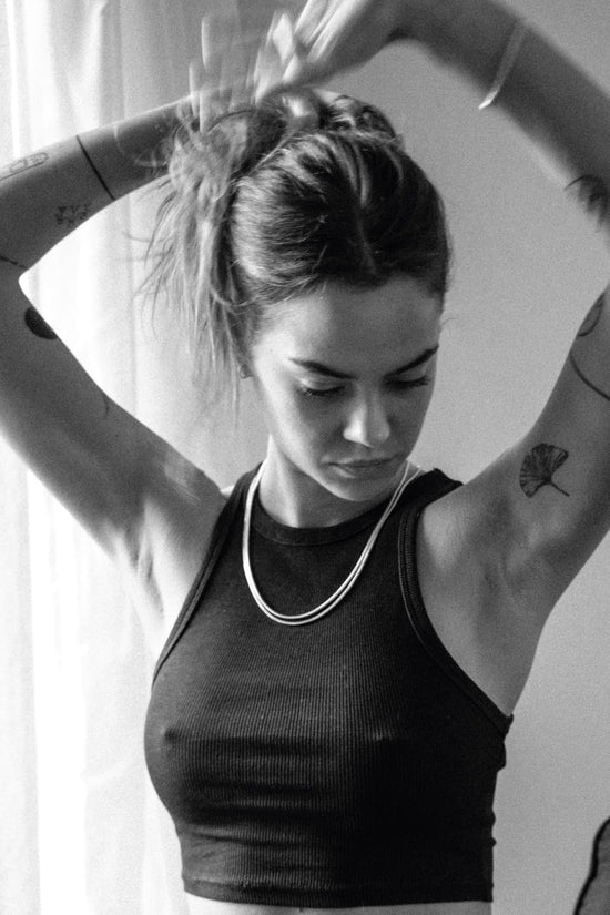 Judit for Atelier Domingo's, wearing our unisex chain collection. Made of 925 sterling silver, this collection has been designed in France and crafted in Italy.