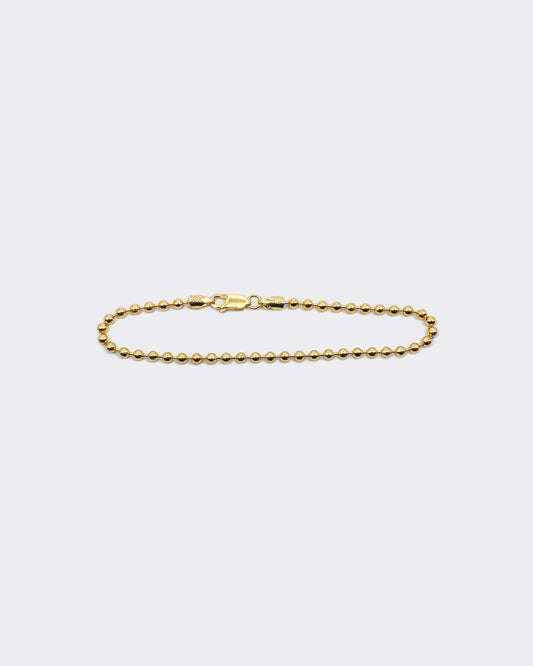 The beads bracelet is an elegant and unisex piece of jewelry, crafted in Italy and made of 925 Sterling Silver with a high-quality 18 karat gold plating. Every jewelry is designed by Atelier Domingo's in France and is made to be worn by both men and women.