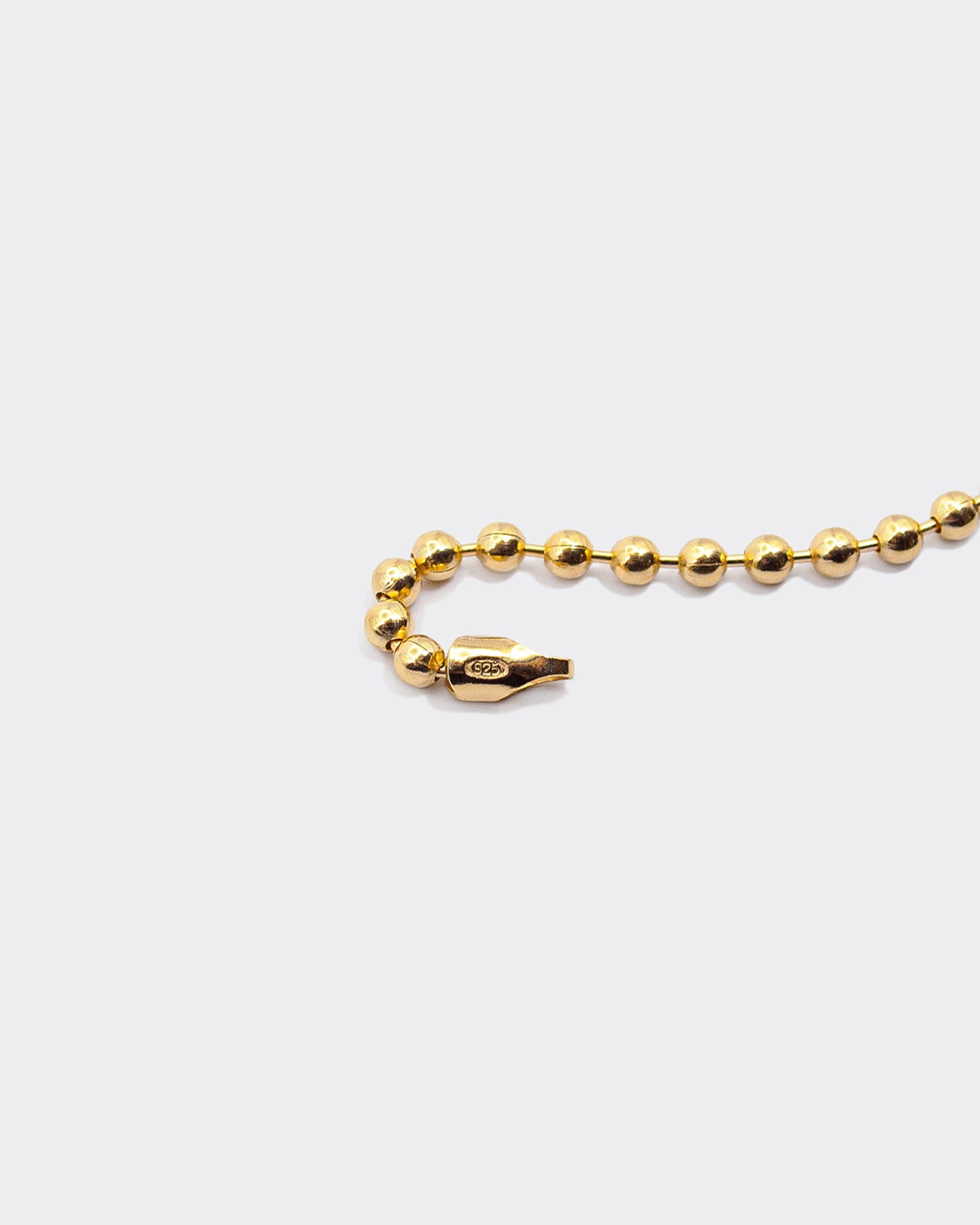 The beads bracelet is an elegant and unisex piece of jewelry, crafted in Italy and made of 925 Sterling Silver with a high-quality 18 karat gold plating. Every jewelry is designed by Atelier Domingo's in France and is made to be worn by both men and women.