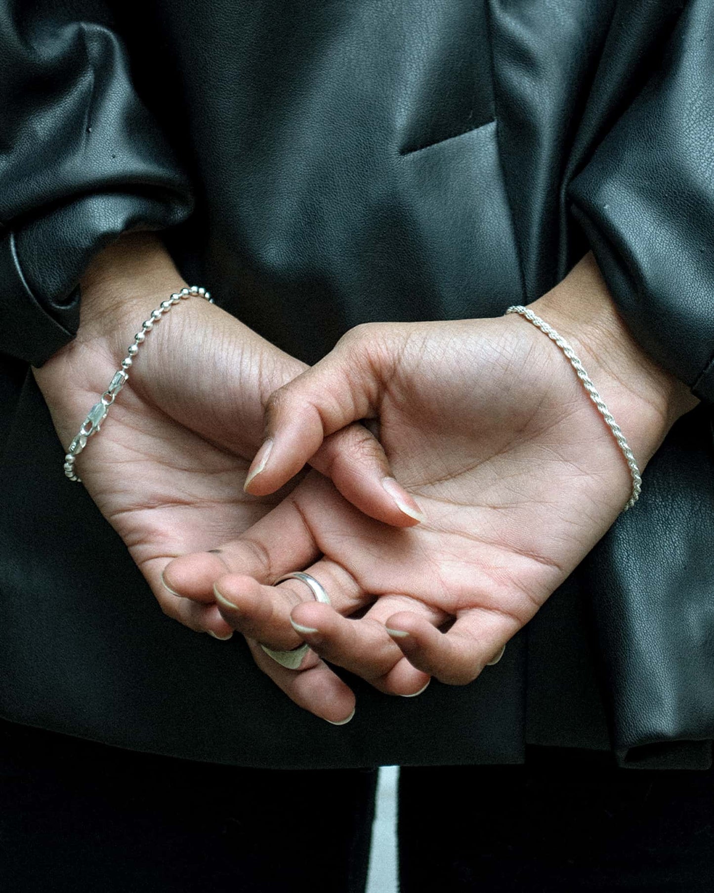 The beads bracelet is an elegant and unisex piece of jewelry, crafted in Italy and made of 925 Sterling Silver. Every jewelry is designed by Atelier Domingo's in France and is made to be worn by both men and women.