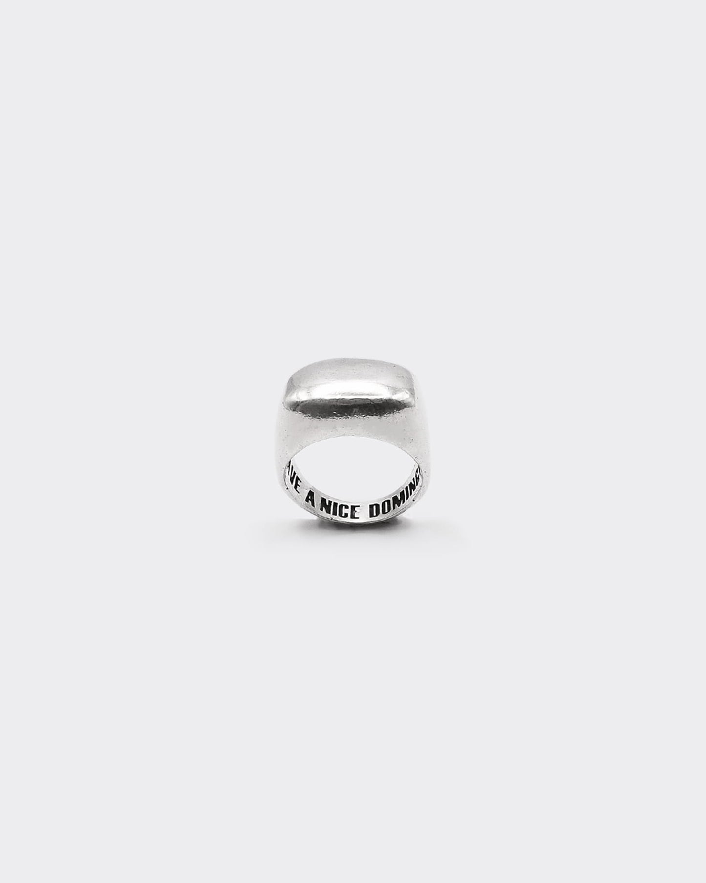 Atelier Domingo's Block silver ring is a tribute to New York block parties. This unisex ring is made in Spain. It is made of a high-quality 925 Sterling silver plating (10 microns). All our jewelry is unisex, made for both men and women.