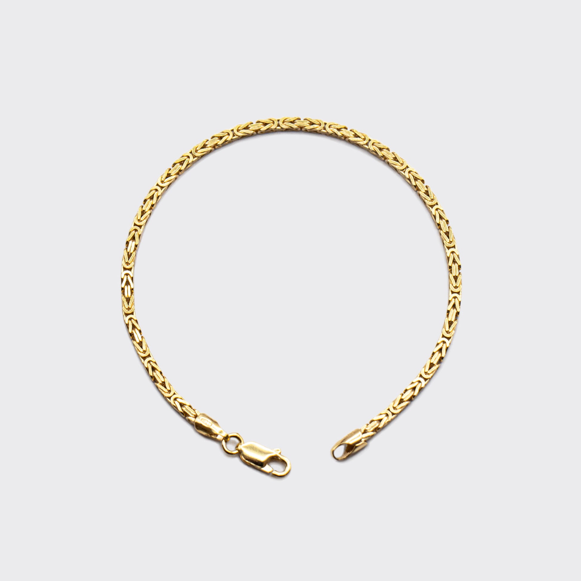 The Byzantine bracelet — a refined blend of New York City’s soulful roots and timeless Mediterranean craftsmanship - is made in Italy and designed to be unisex. 