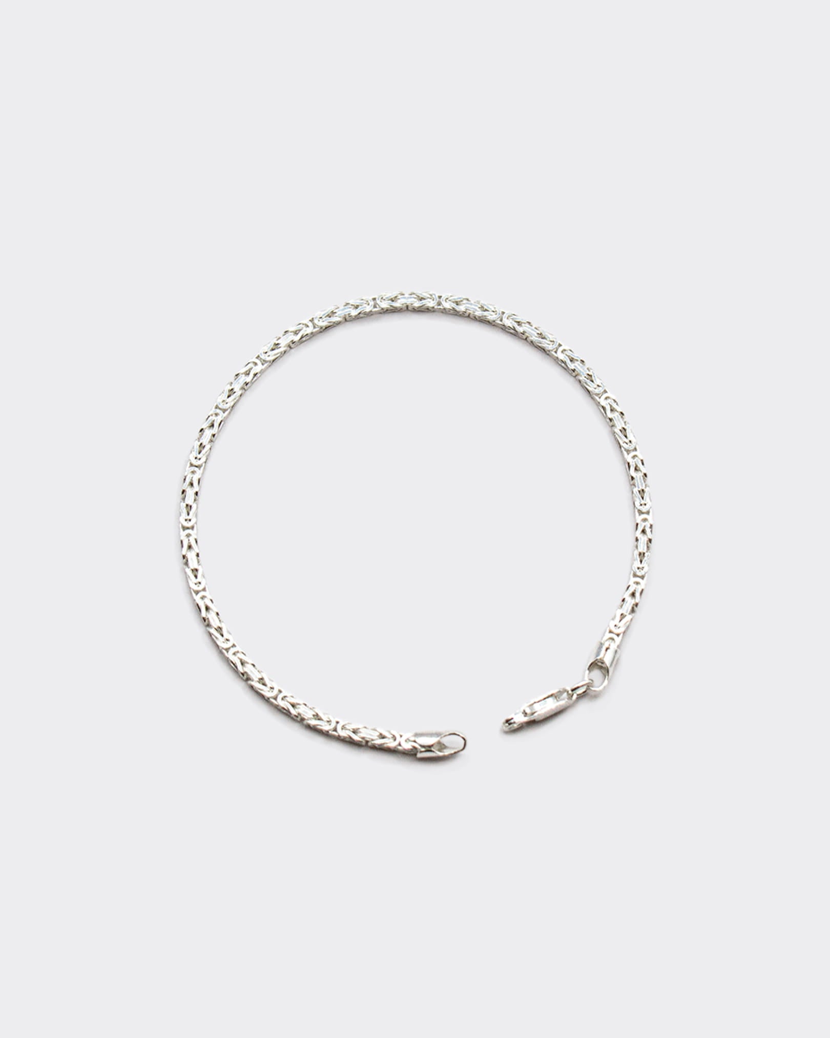 The Byzantine bracelet — a refined blend of New York City’s soulful roots and timeless Mediterranean craftsmanship - is made in Italy and designed to be unisex. 