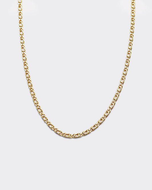 The Cartridge Chain is an elegant and unisex piece of jewelry, crafted in Italy and made of 925 Sterling Silver with a high-quality 18 karat gold plating. Every jewelry is designed by Atelier Domingo's in France and is made to be worn by both men and women.