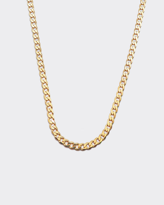 The Cuban Chain is an elegant and unisex piece of jewelry, crafted in Italy and made of 925 Sterling Silver with a high-quality 18 karat gold plating. Every jewelry is designed by Atelier Domingo's in France and is made to be worn by both men and women.