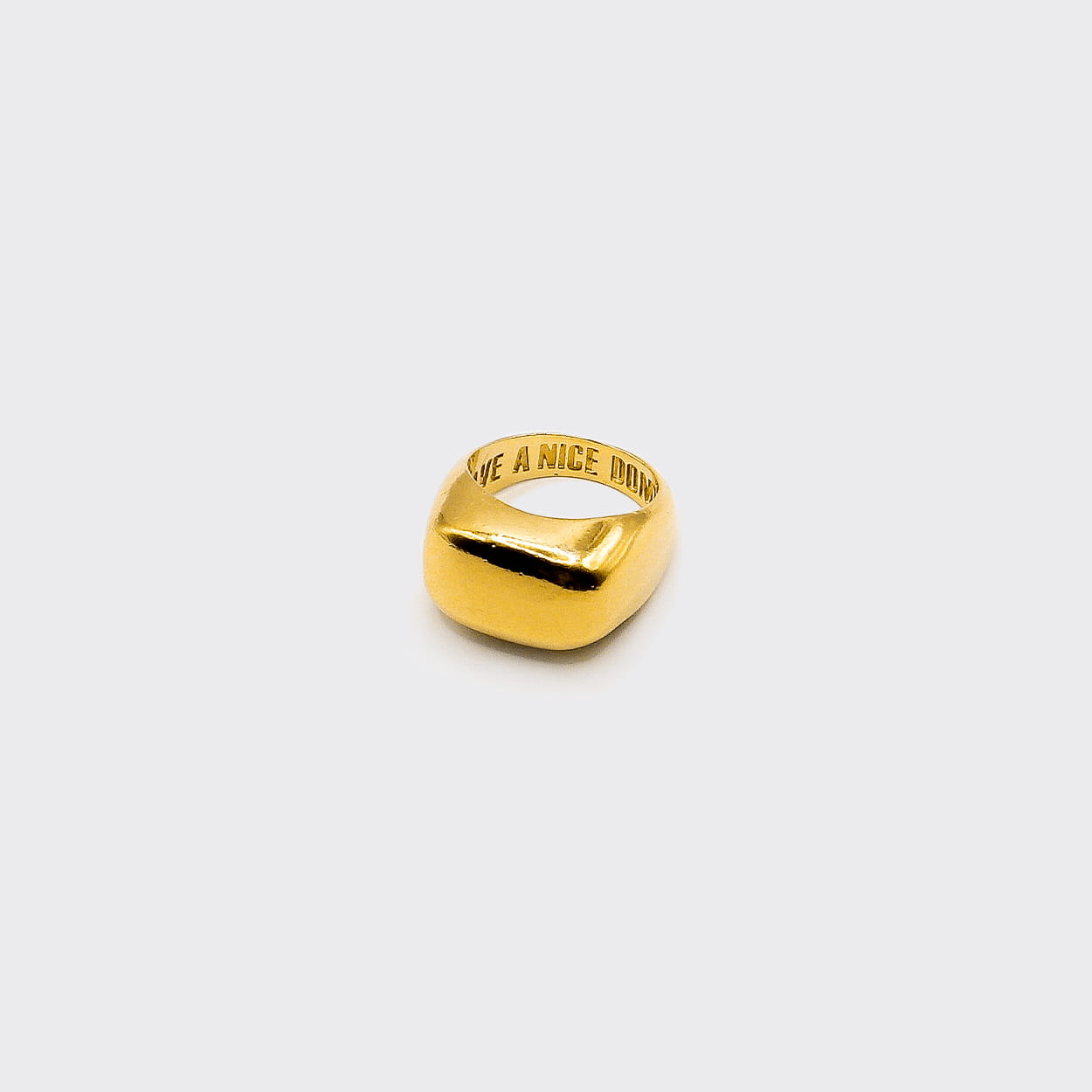 Atelier Domingo's Block gold ring is a tribute to New York block parties. This unisex ring is made in Spain. It is made of a high-quality 24 karat gold plating. All our jewelry is unisex, made for both men and women.