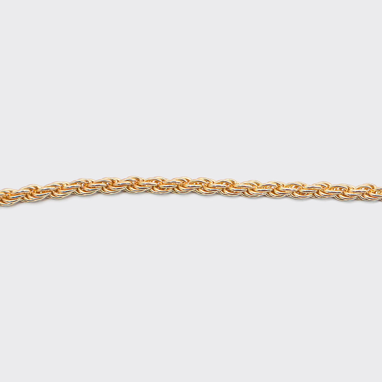 The Rope Chain is an elegant and unisex piece of jewelry, crafted in Italy and made of 925 Sterling Silver with a high-quality 18 karat gold plating. Every jewelry is designed by Atelier Domingo's in France and is made to be worn by both men and women.